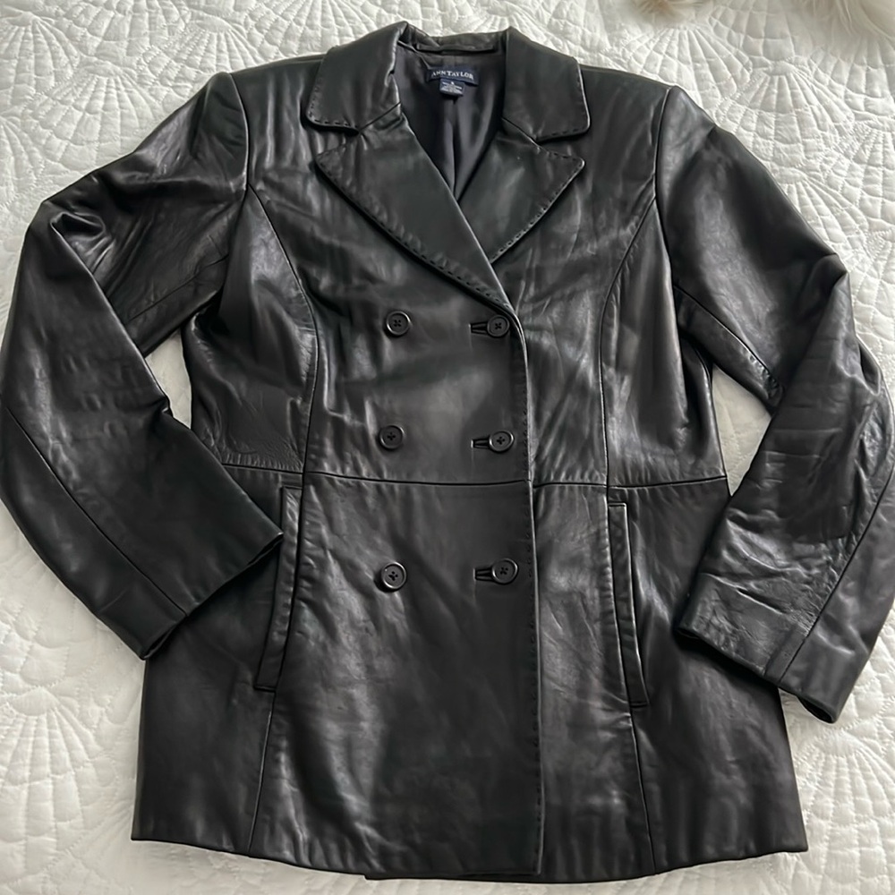 Ann Taylor -butter soft Leather - Black Double Breasted Blazer small